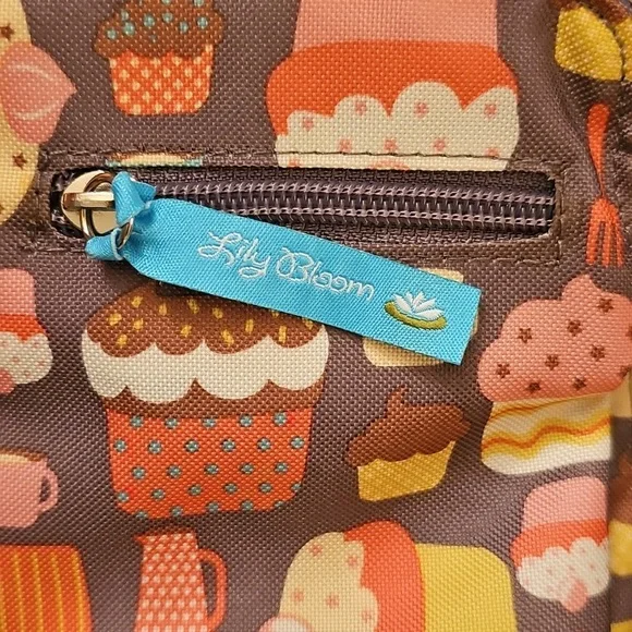 🧁Lily Bloom Colorful Cupcake Crossbody Bag - Picture 11 of 12